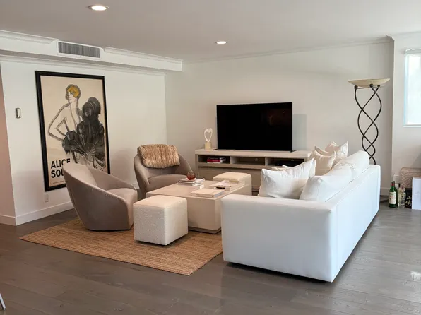 865 Comstock Ave APT 3E, Los Angeles, CA 90024