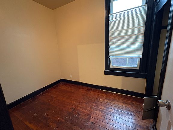 3rd image of 41 Ontario St #2