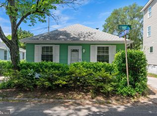 446 River Rd, Arnold, MD 21012