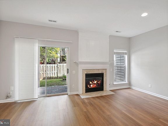 4th image of 1125 Cypress Tree Pl