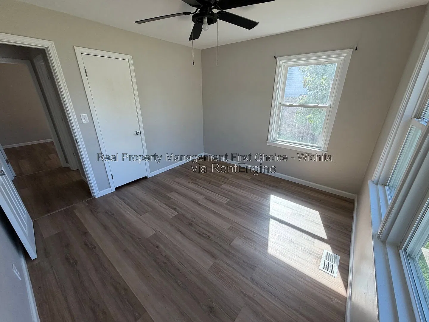 3 bed, 2.0 bath, 1100 sqft, $1,450 — Photo 4