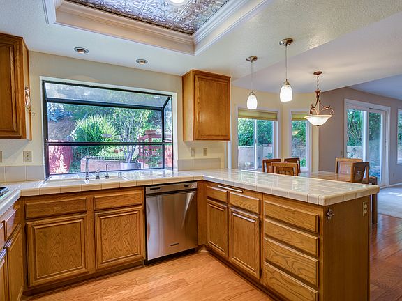 5th image of 14213 Mediatrice Ln