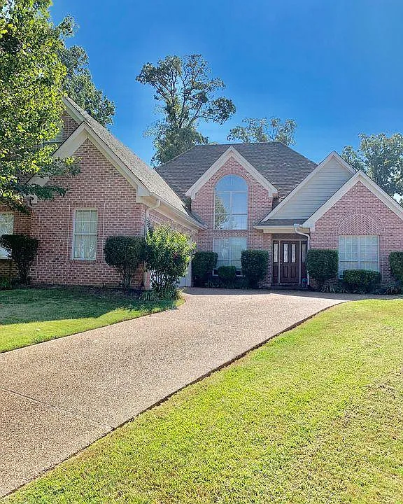 21 Cross Creek Dr