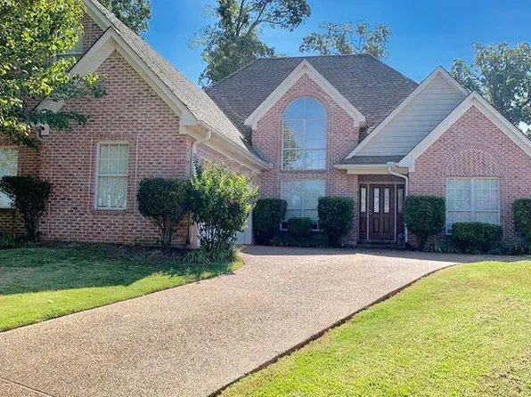 21 Cross Creek Dr, Hernando, MS 38632