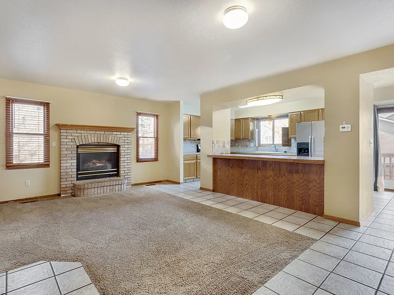 1025 Centennial Dr — Photo 14