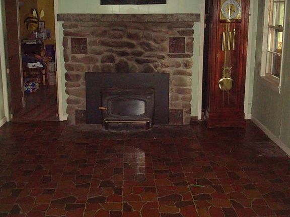 Seperate dinning room