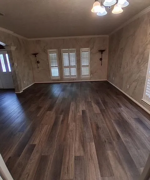 7915 Wolfield Ln — Photo 12