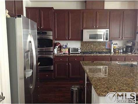 4th image of 5225 Bay Crest Ln