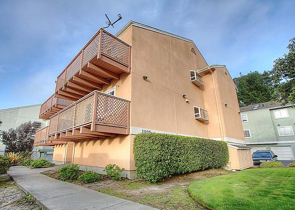 1st image of 1005 San Antonio Cir Unit 210