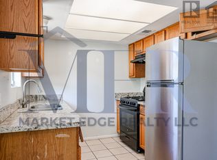 2246 E Broadway Rd, Mesa, AZ 85204