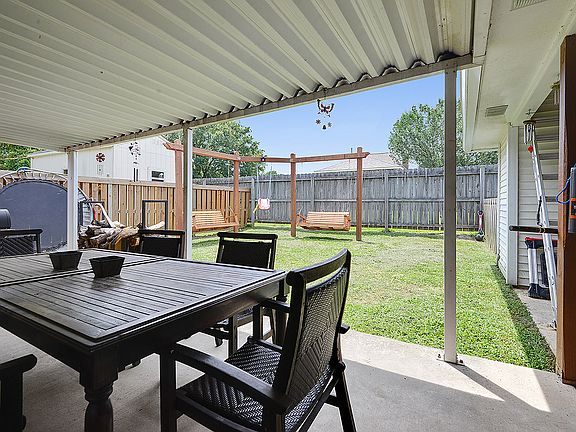 5th image of 14317 Parkview Dr