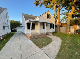 5418 Charles Ave, Parma, OH 44129
