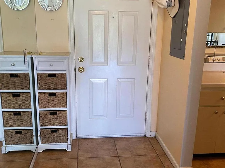 11863 Wimbledon Cir #440 — Photo 4