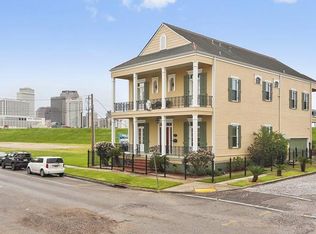 238 Morgan St, New Orleans, LA 70114