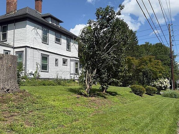 4th image of 77 Onota St