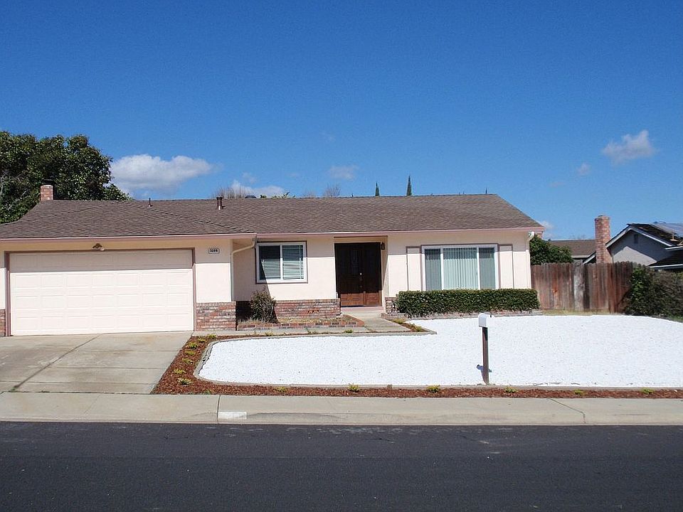 1st image of 3209 Ashley Way