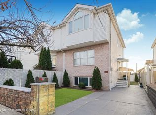 96 Oberlin St, Staten Island, NY 10305