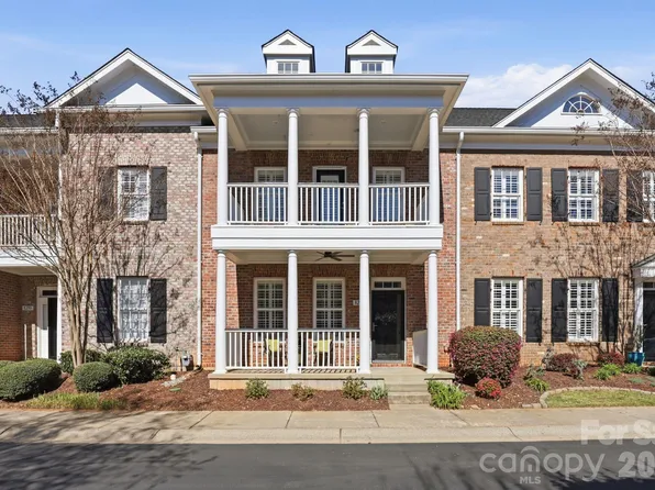 8246 Indigo Row, Charlotte, NC 28277