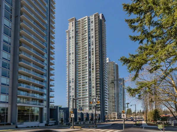 13696 100th Ave #4701, Surrey, BC V3T 0L5