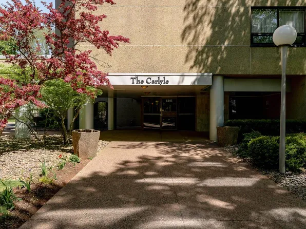 6095 Coburg Rd #702, Halifax, NS B3H 4K1