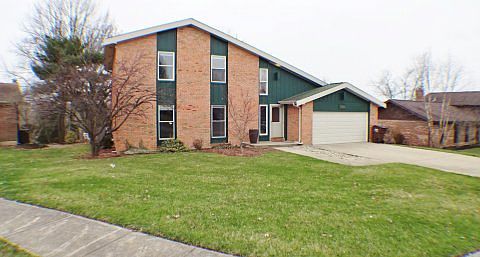 1st image of 8824 Valley Circle Dr