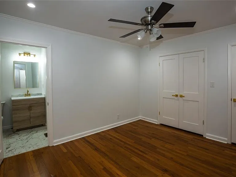 1311 Roxboro Dr — Photo 19