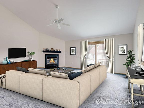 2nd image of 5411 Pond View Dr