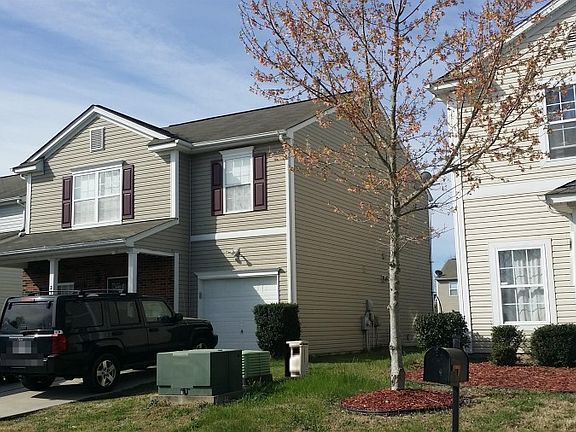 3rd image of 2114 Buckleigh Dr