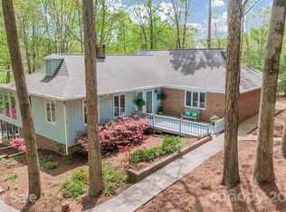61 Heritage Dr, Clover, SC 29710