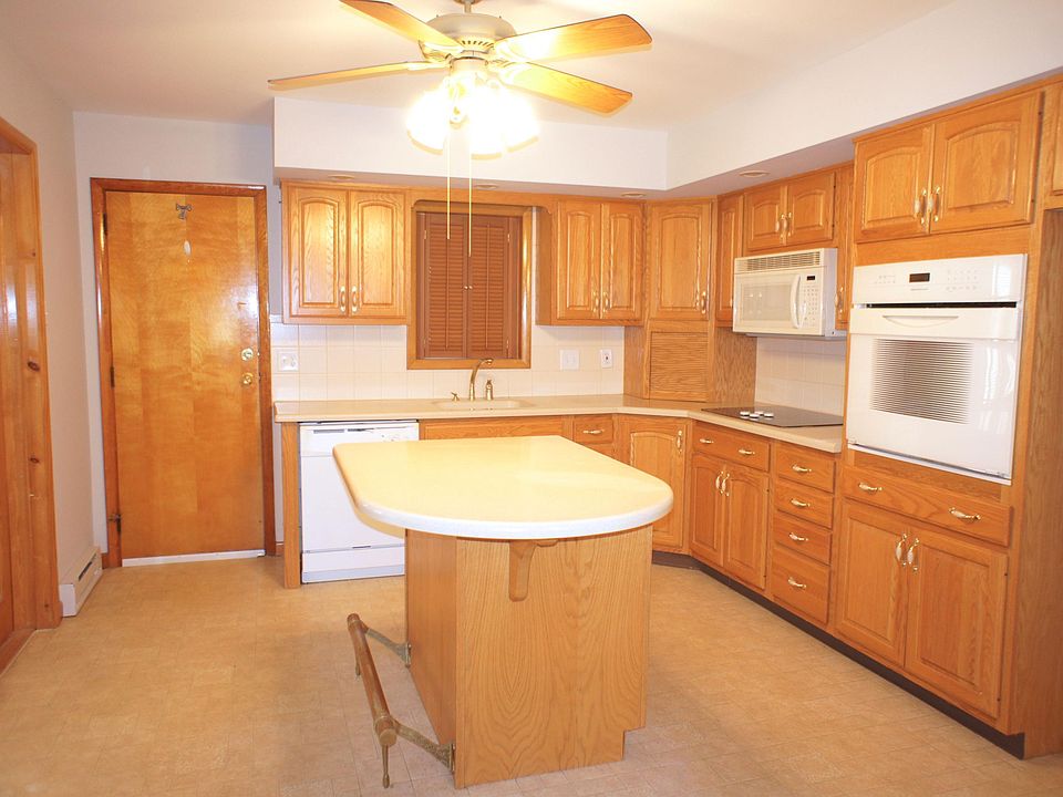 14 Powell St, Mountain Top, PA 18707 Zillow