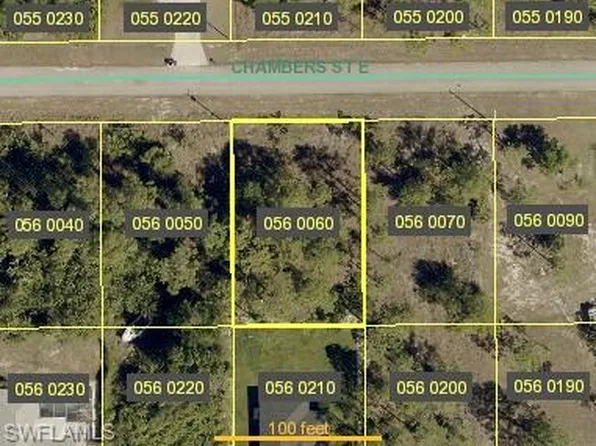 750 Chambers ST E, LEHIGH ACRES, FL 33974