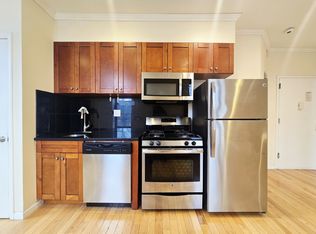 225 56th St #2A, Brooklyn, NY 11220