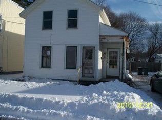 31 3rd St, Hoosick Falls, NY 12090