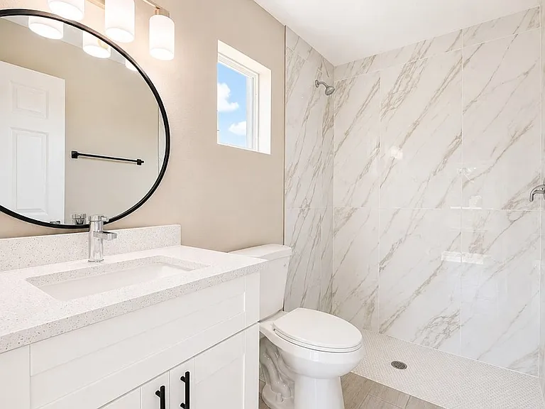 3464 NE 9th Pl — Photo 16