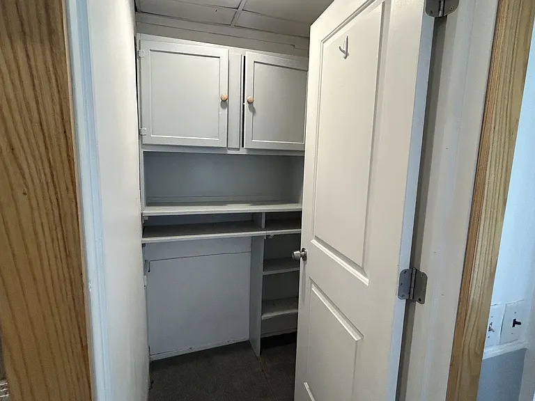 1-9 Allen St #7 — Photo 3