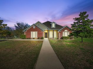 149 Summer Stone Ct, Weatherford, TX 76087