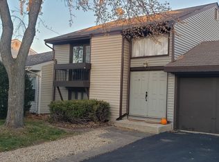 203 Elmwood Rd, Romeoville, IL 60446