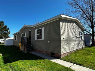 17017 Shrewsbury St, Macomb, MI