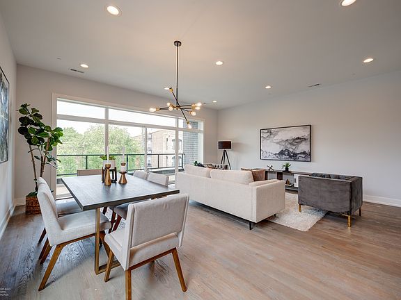 3rd image of 2315 W Taylor St #2E