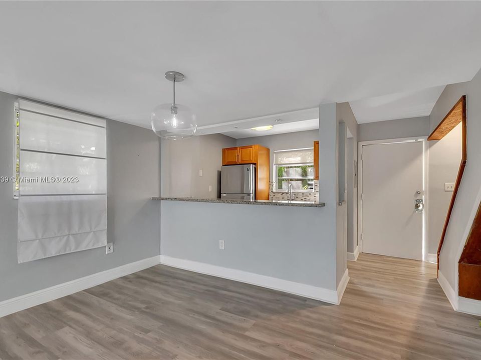 2nd image of 3000 Bird Ave APT 1D