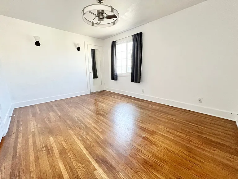 Stunning Ocean & Bay View Two-Story Home on the Long Beach Peninsula — Photo 34