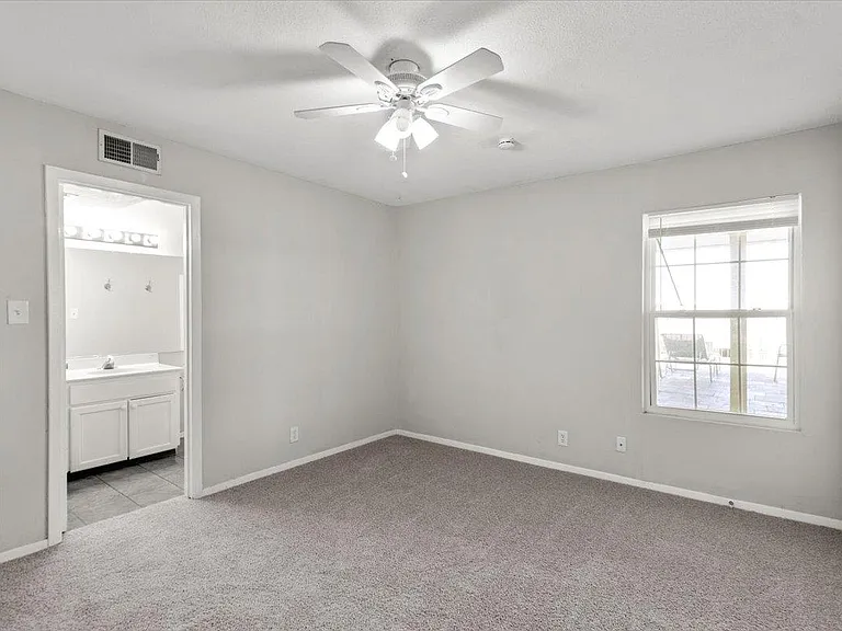 910 Duncan Ln #57 — Photo 16