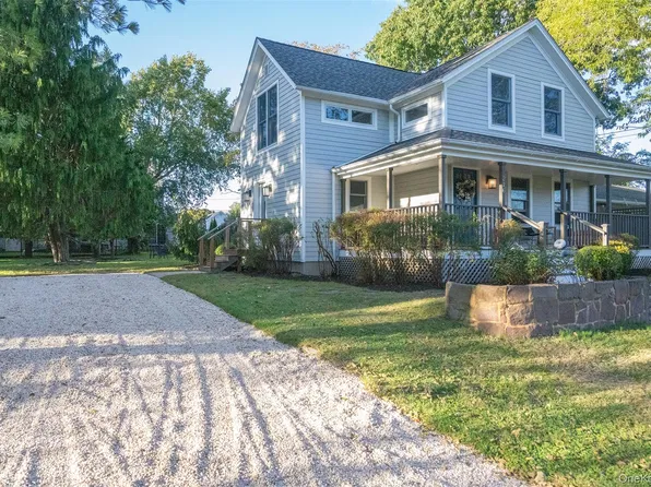 216 Monsell Place, Greenport, NY 11944