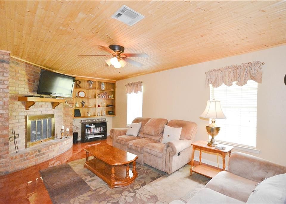 1st image of 1408 Hidden Hills Dr