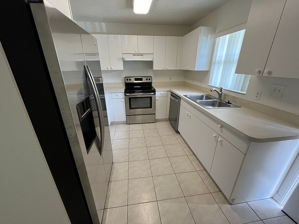 1st image of 3948 S Shade Ave