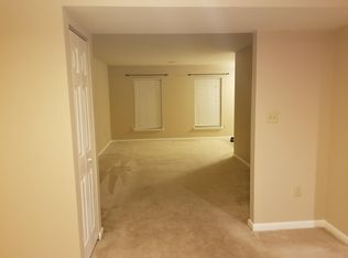 366 Melbourne Ln, Mechanicsburg, PA 17055