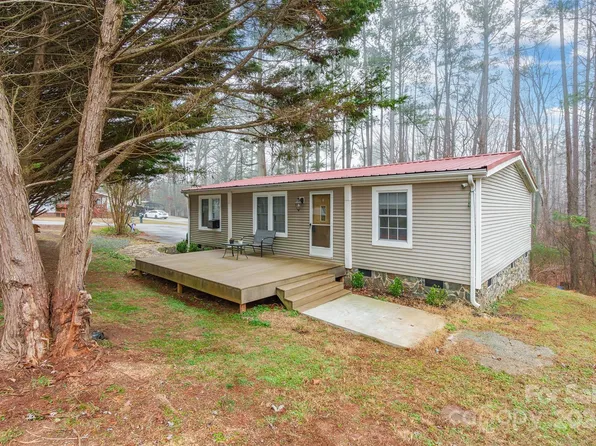 110 Linda Dr, Cherryville, NC 28021