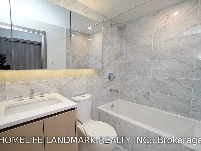 95 McMahon Dr #1605 — Photo 19