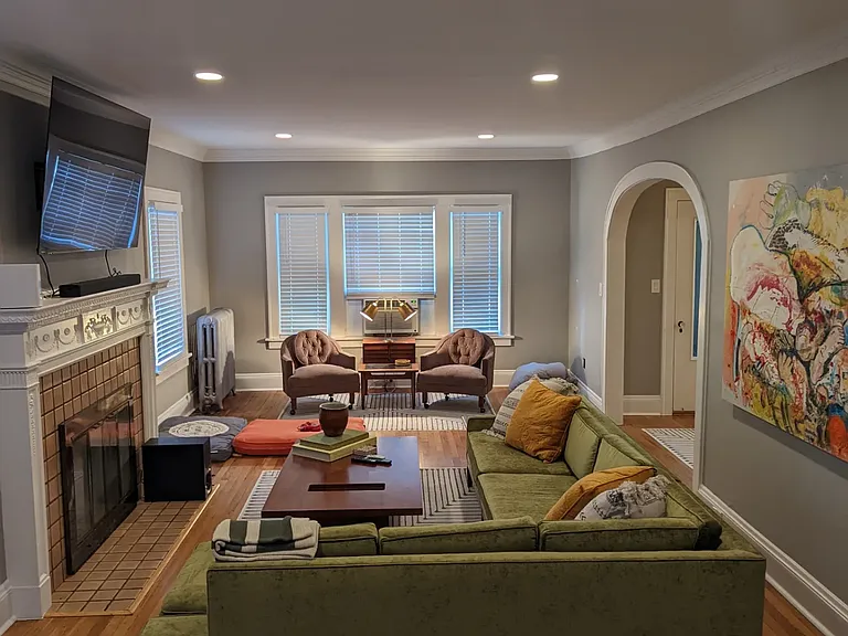 2648 Euclid Heights Blvd — Photo 4