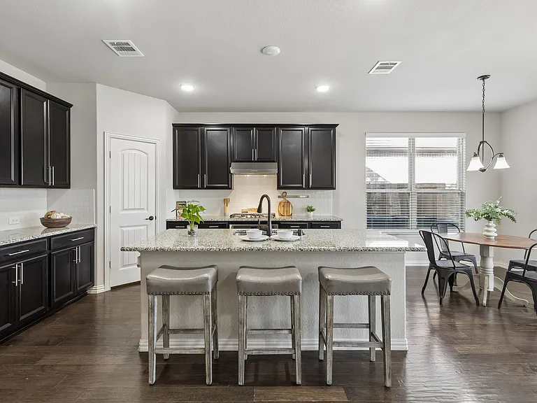 1545 Tanglewood Trl — Photo 11